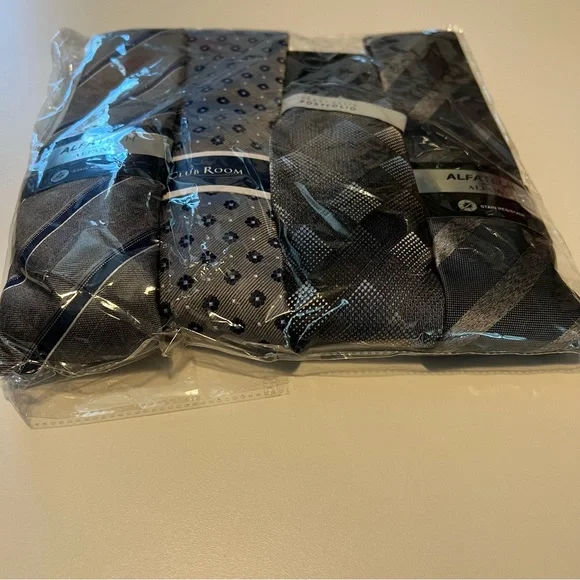 Men's Perry Ellis, Alfani and Club Room Gray Blue Tie Set
